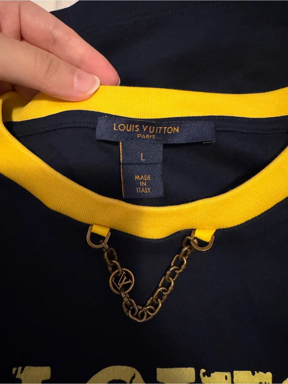 Authentic Louis Vuitton Black Tee with Yellow Logo - Picture 3 of 11